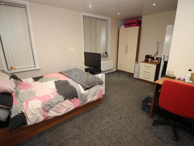 House for rent in Headingley Hill, Headingley