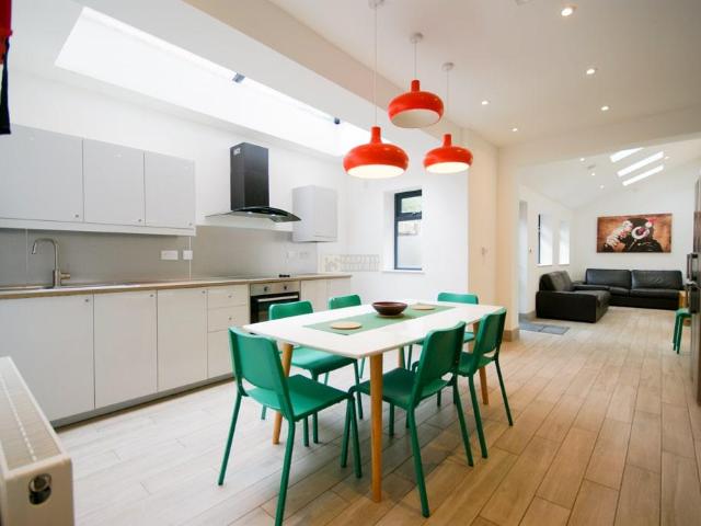 House for rent in Metchley, Birmingham