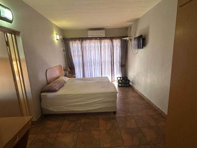Townhouse for sale in Postmasburg, Northern Cape