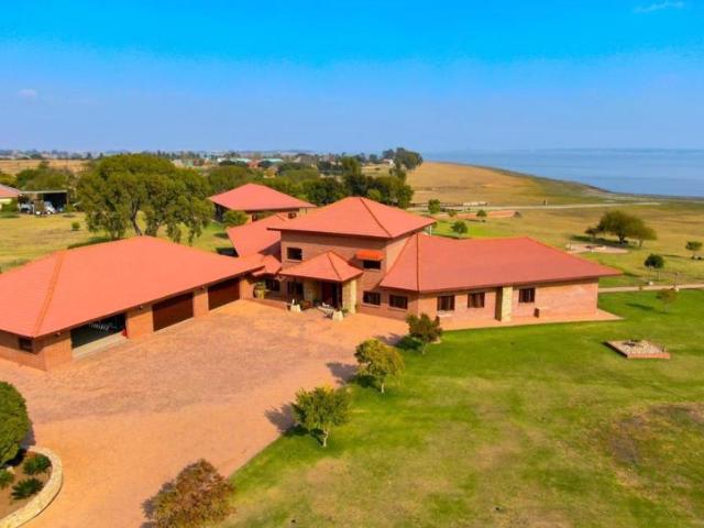 Property for sale in Oranjeville, Free State