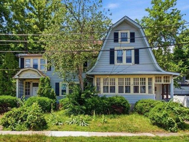 House for sale in Wakefield, Massachusetts