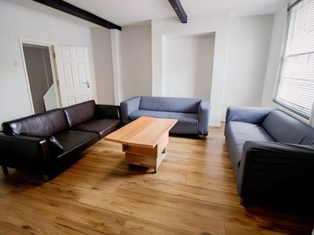 Apartment for rent in Haddon, East Midlands