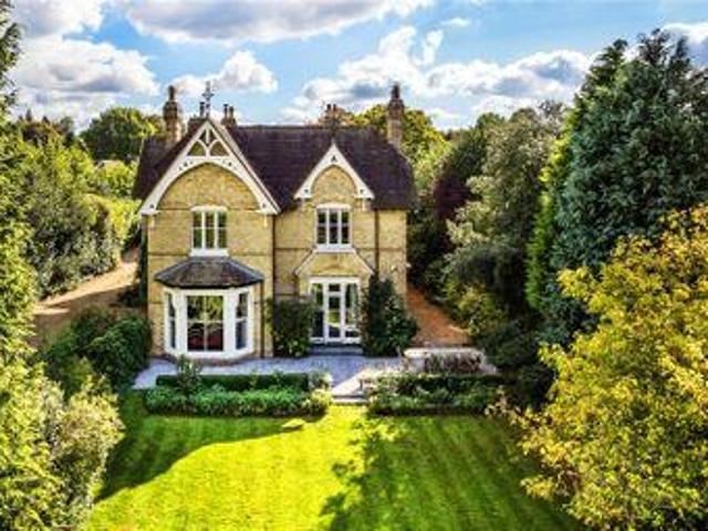House for sale in Sandown Park, Kent