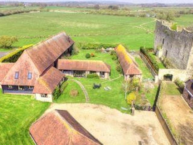 House for sale in Arundel, Clapham