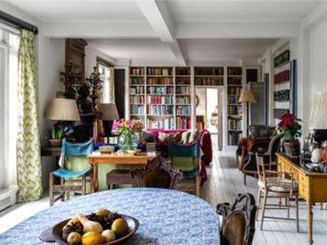 House for sale in Lyons, Greater London