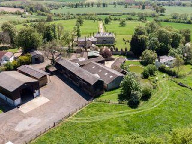 House for sale in Chelmondiston, Suffolk