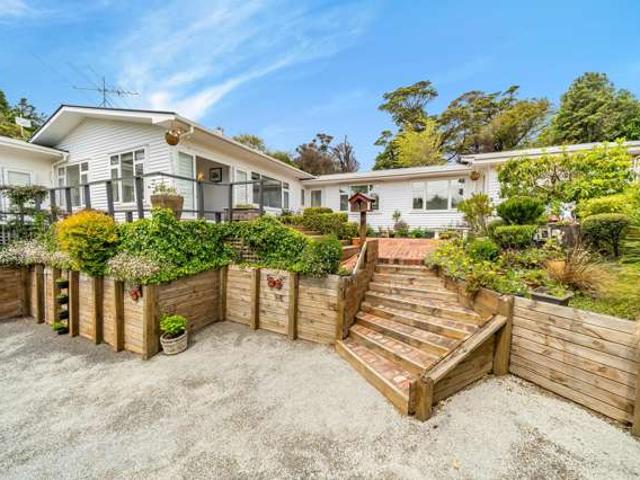 House for sale in Pauatahanui, Wellington