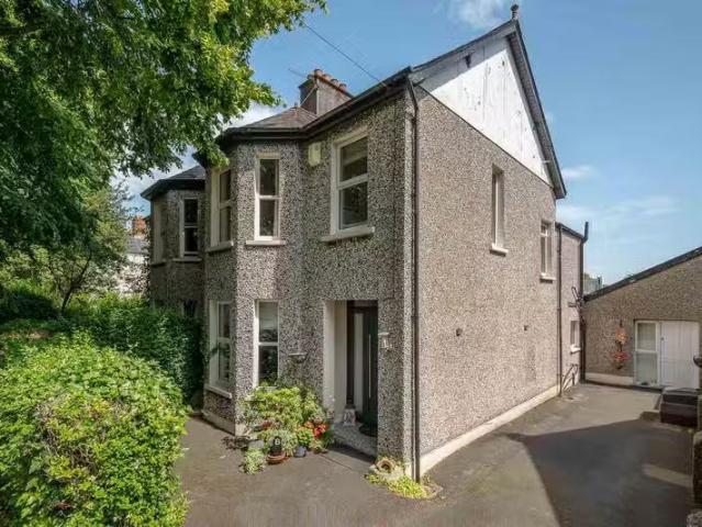 House for sale in Tuam, Connacht