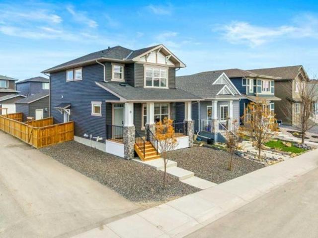 House for sale in Okotoks, Alberta