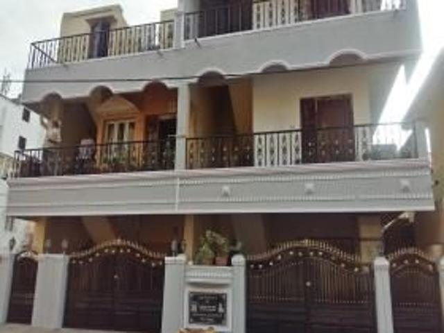 House for sale in Bangalore North, Cox Town - Bangalore