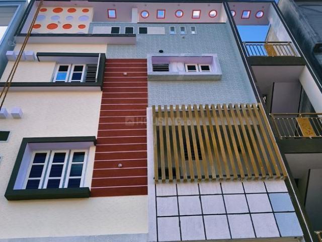 House for sale in Bangalore North, Cox Town - Bangalore