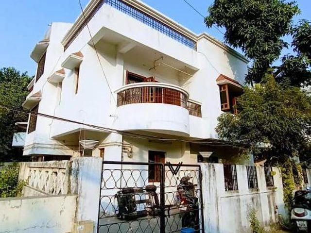 House for sale in Surat, Gujarat
