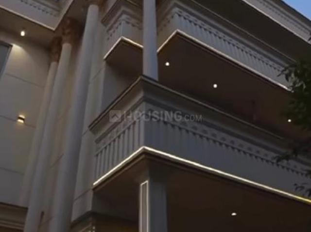 House for sale in Hariana