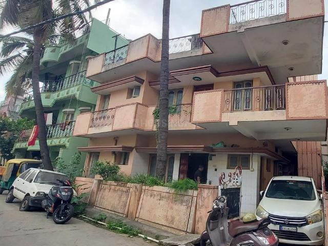 House for sale in Bangalore East, Cox Town - Bangalore