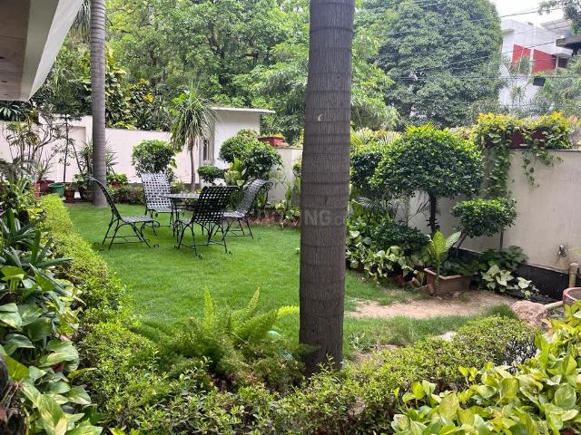 House for sale in Deri