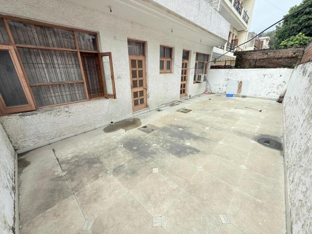 House for sale in Chandigarh, Union Territory Of Chandigarh