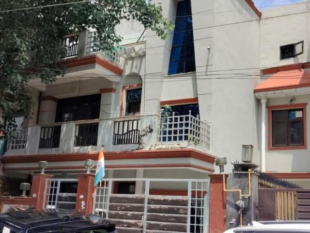House for sale in Hariana