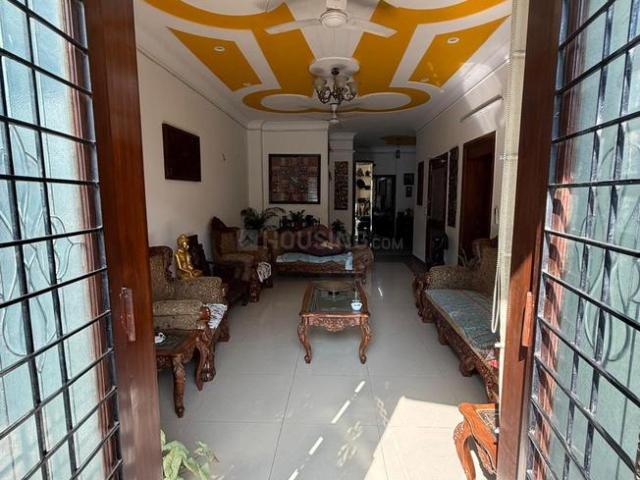 House for sale in Hariana