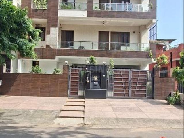 House for sale in Hariana