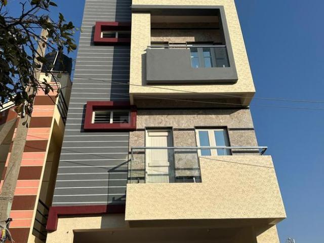 House for sale in Bangalore North, Cox Town - Bangalore