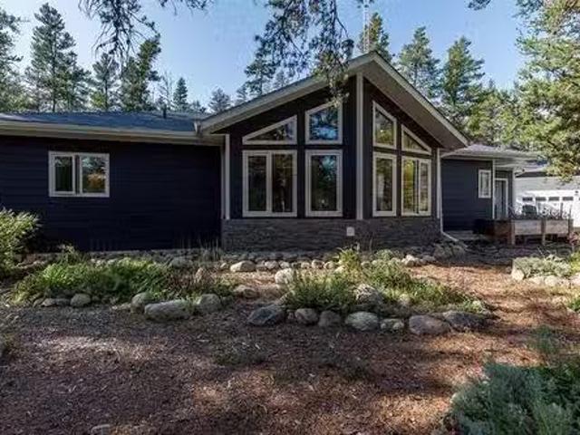 House for sale in Manitoba
