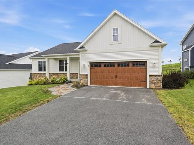 House for sale in Pittsford, New York