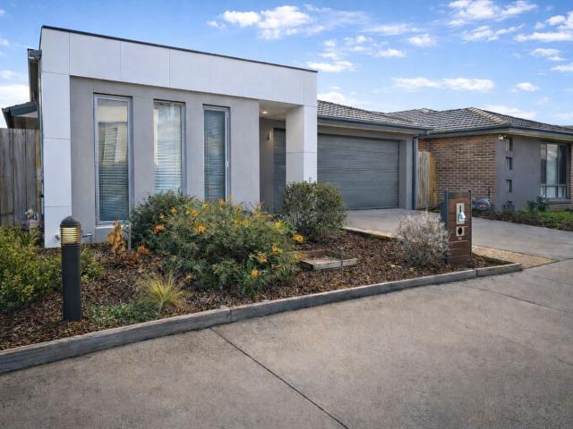 Apartment for rent in Camerons Creek, Victoria