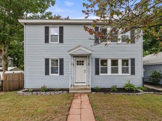House for sale in Ward 4, Nashua