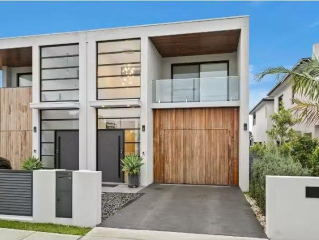 Condo for rent in Sydney, New South Wales