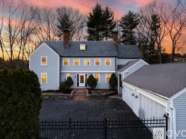 Apartment for rent in Auburndale, Massachusetts