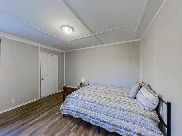 Room for rent in Barry, Missouri