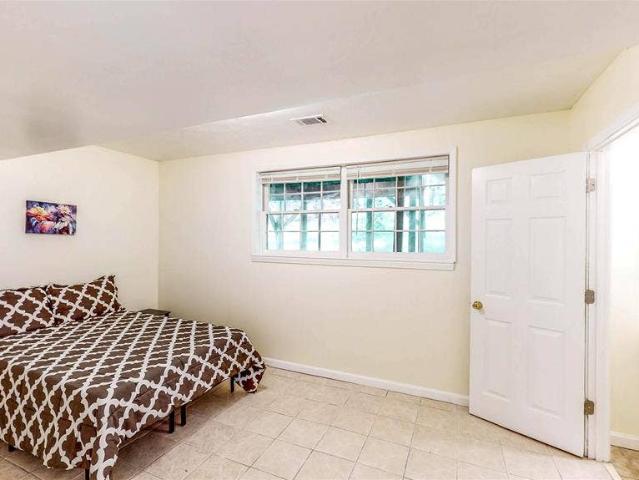 Room for rent in Minnesota