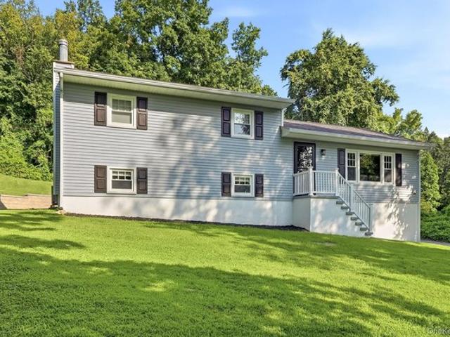 House for sale in Poughquag, New York