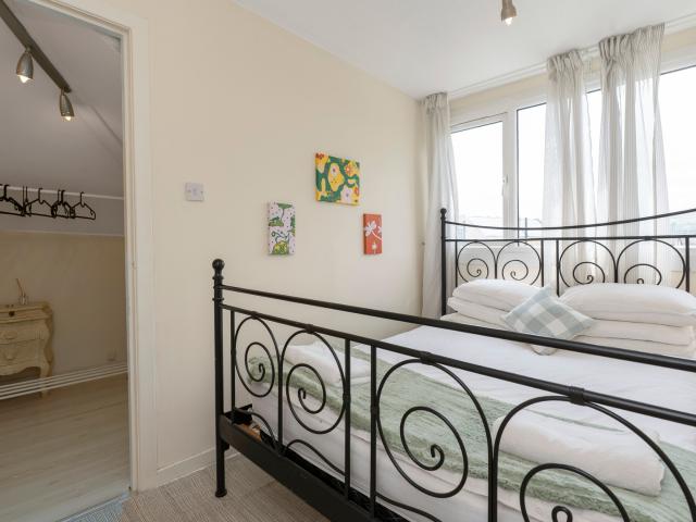 House for rent in Burdiehouse, City of Edinburgh