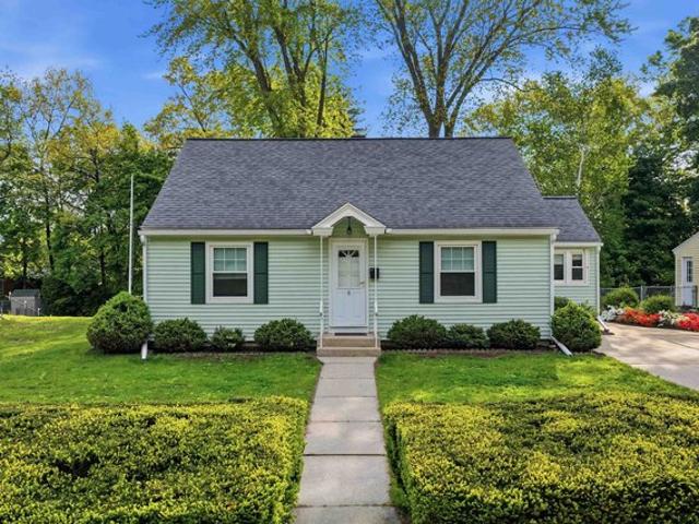 House for sale in New Hampshire