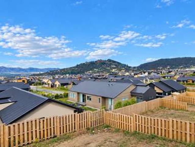 House for sale in Otakou
