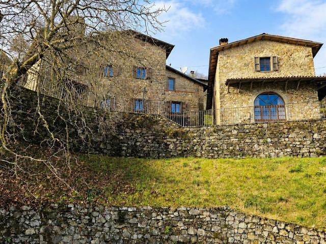 Casa in vendita a Unione Comuni Garfagnana, Molazzana