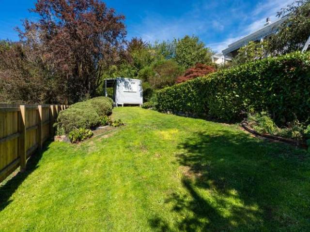 House for sale in Otakou
