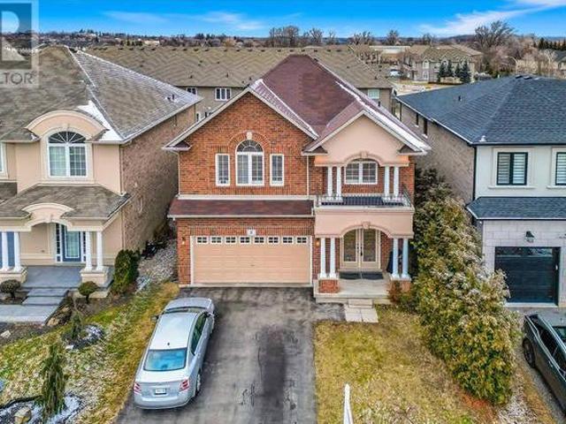 House for sale in Ancaster, Ontario
