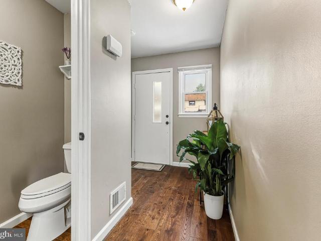 Townhouse for sale in Ringoes, New Jersey