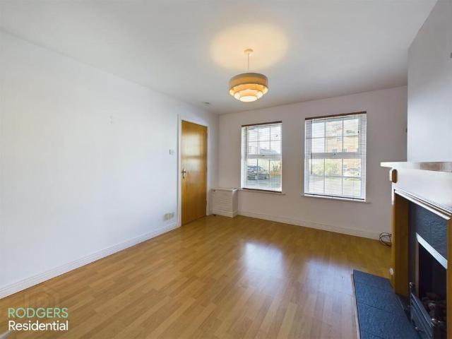 Townhouse for rent in Holywood, Northern Ireland