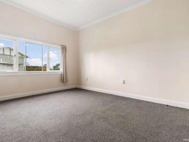 House for rent in Awhitu