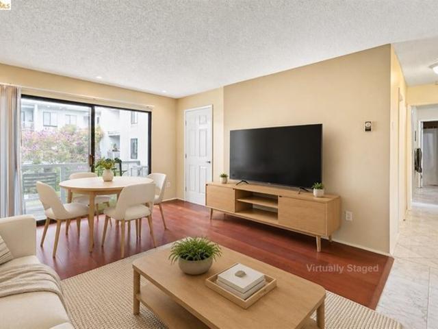 Condo for sale in Emeryville, California