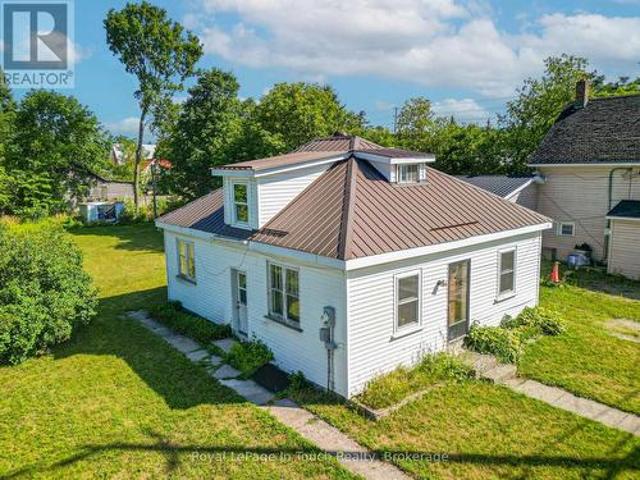 House for sale in Tiny, Ontario
