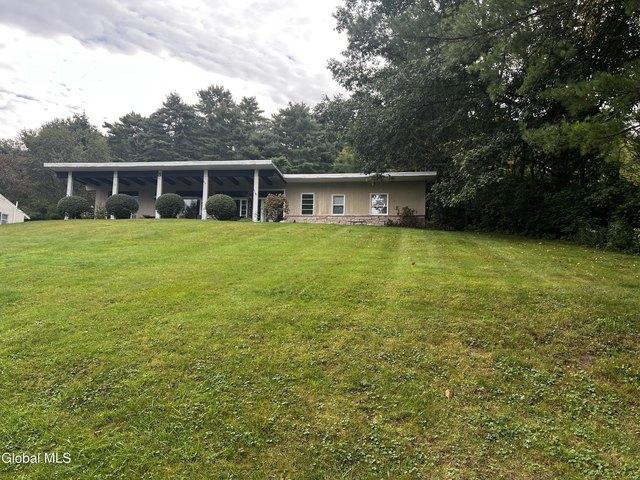 House for sale in Town of Granville, Washington County