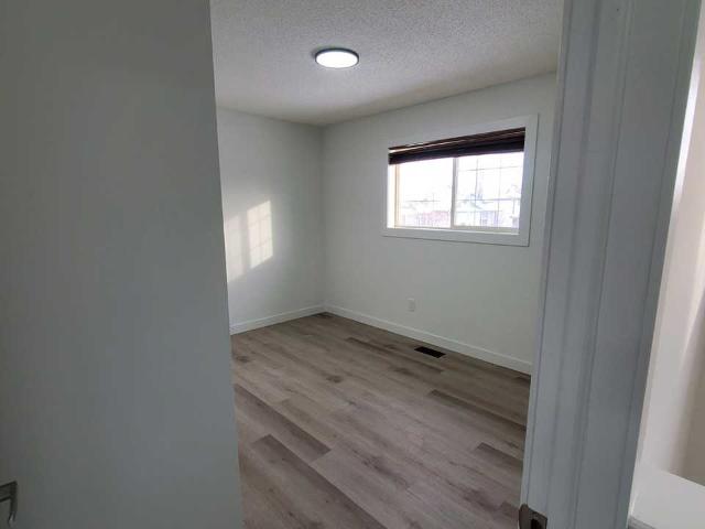 Apartment for rent in Rolly View, Alberta