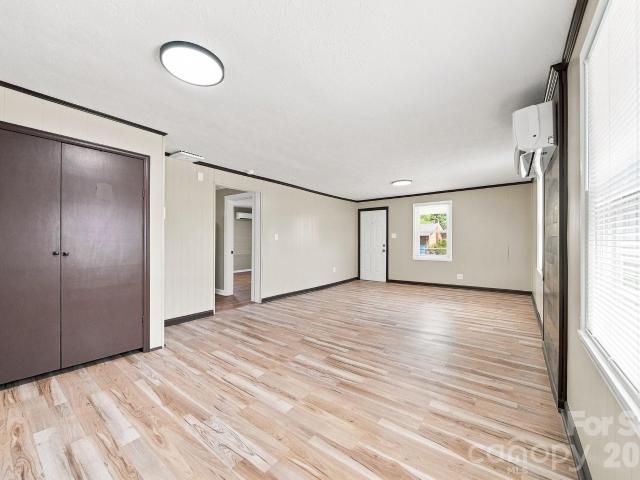 House for sale in Granite Falls, North Carolina