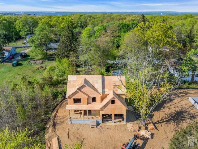 House for sale in Cliffwood, New Jersey