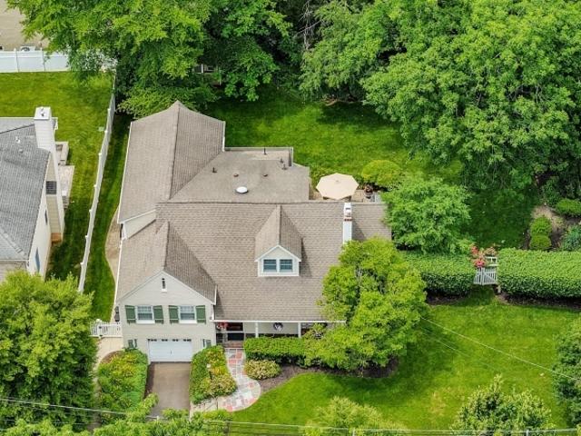 House for sale in Cranford, New Jersey