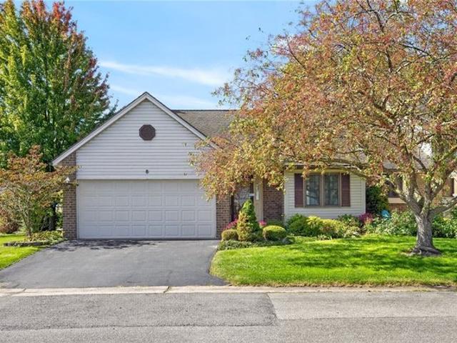 Townhouse for sale in North Chili, Monroe County